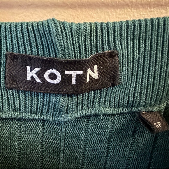 KOTN Gezira Pleated Midi Skirt – Racing Green – Size S - Picture 5 of 6